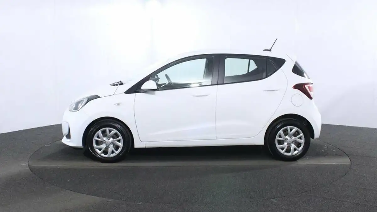 2019-hyundai-i10-12-se-big-3