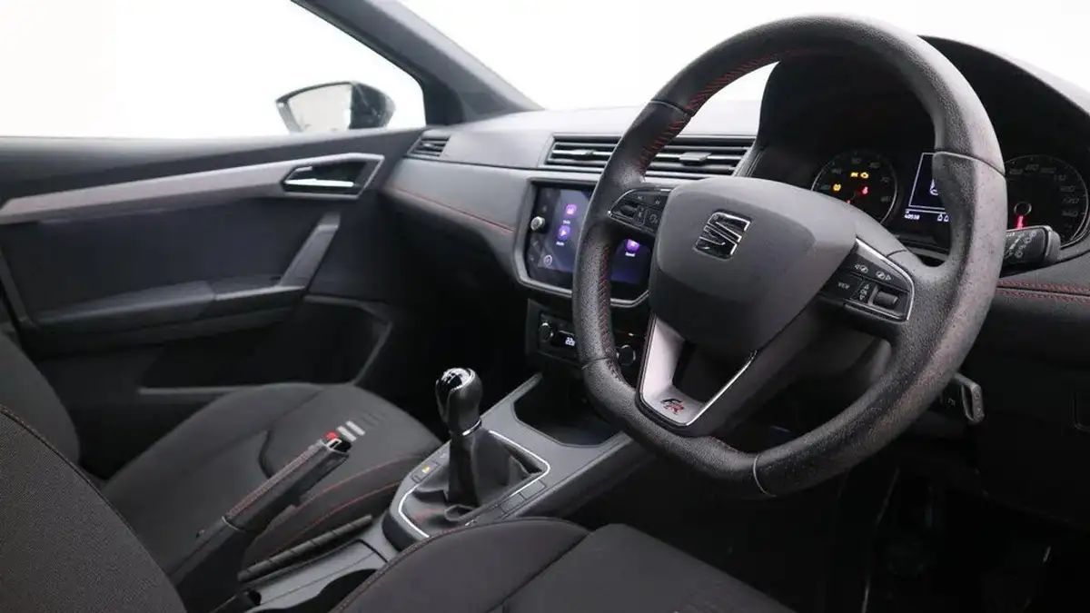 2021-seat-ibiza-10-tsi-fr-110ps-big-5