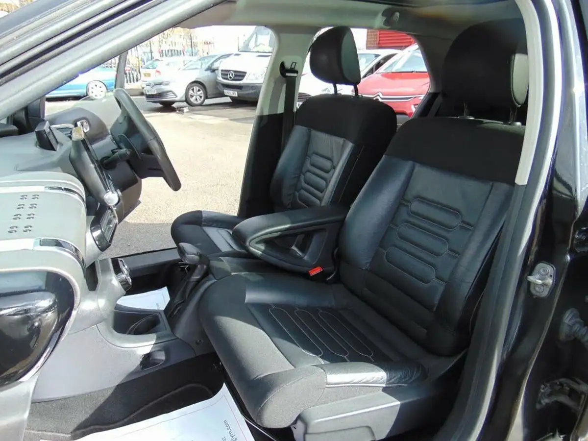 2017-citroen-c4-cactus-12-puretech-flair-edition-82ps-ss-etg-big-32