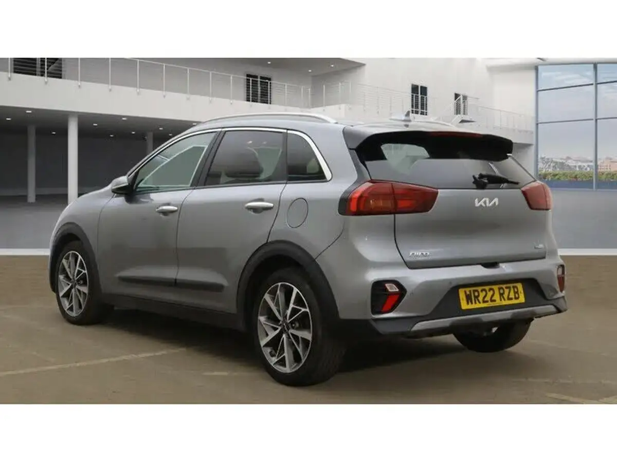 2022-kia-niro-16-gdi-3-156kwh-big-9