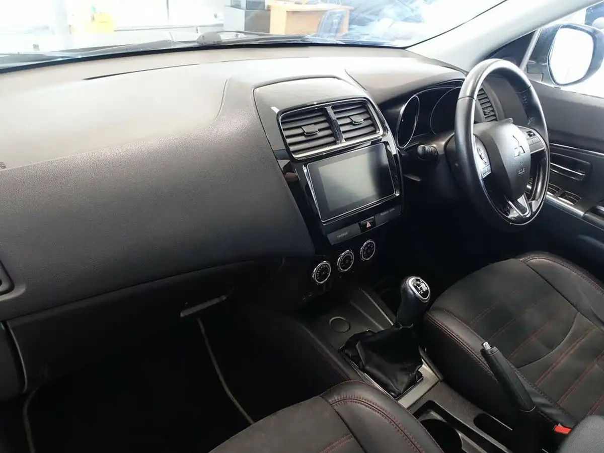 2018-mitsubishi-asx-16-4-big-11