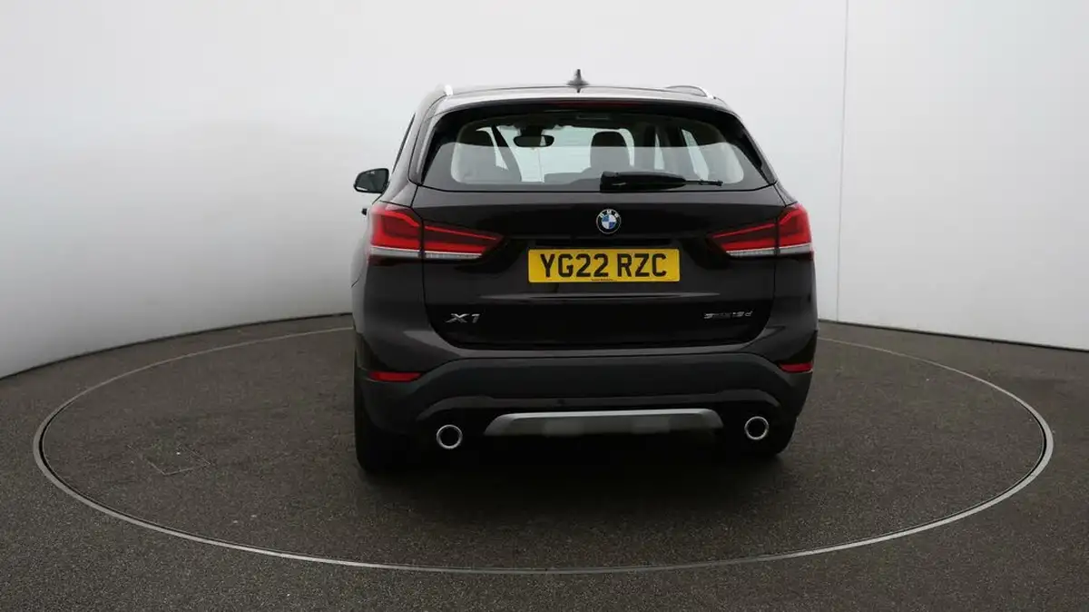 2022-bmw-x1-20td-sdrive18d-xline-sport-auto-big-52