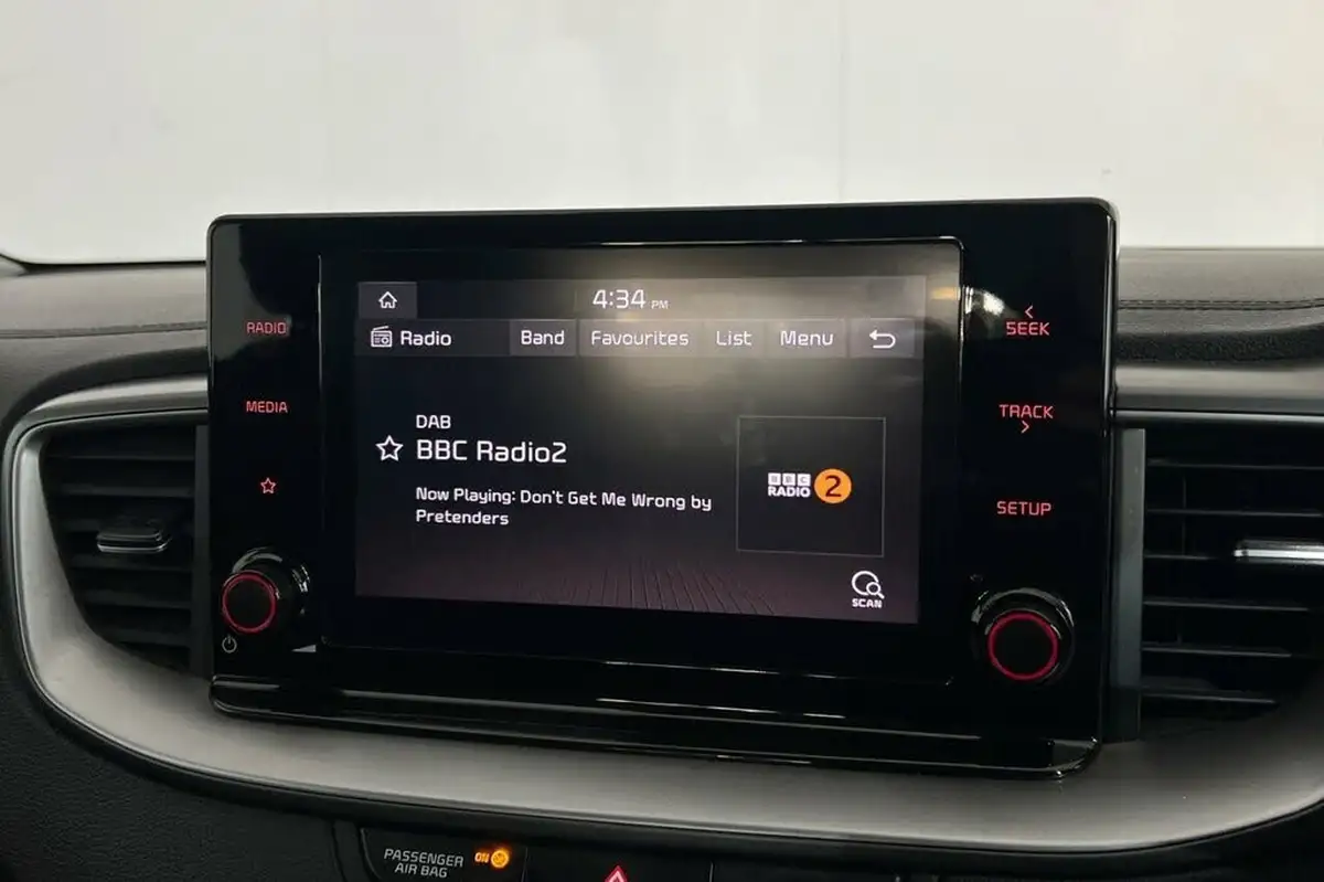 2021-kia-xceed-10-t-gdi-2-big-14