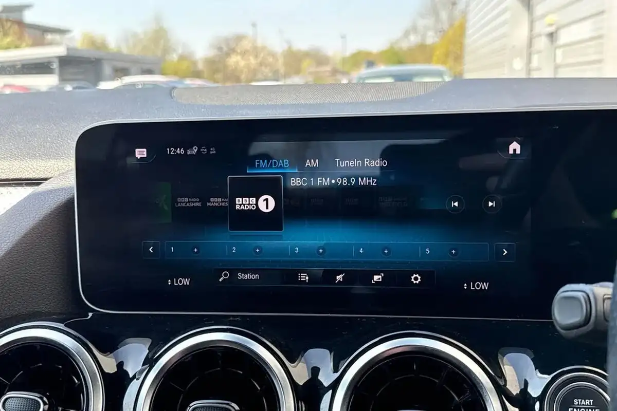 2021-mercedes-benz-gla-class-20d-gla-200d-amg-line-executive-big-33