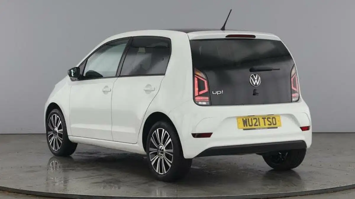 2021-volkswagen-up-10-up-black-edition-60ps-ss-big-2