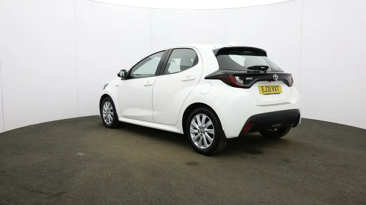 2021-toyota-yaris-15-vvt-i-icon-114bhp-hybrid-1490cc-e-cvt-big-46