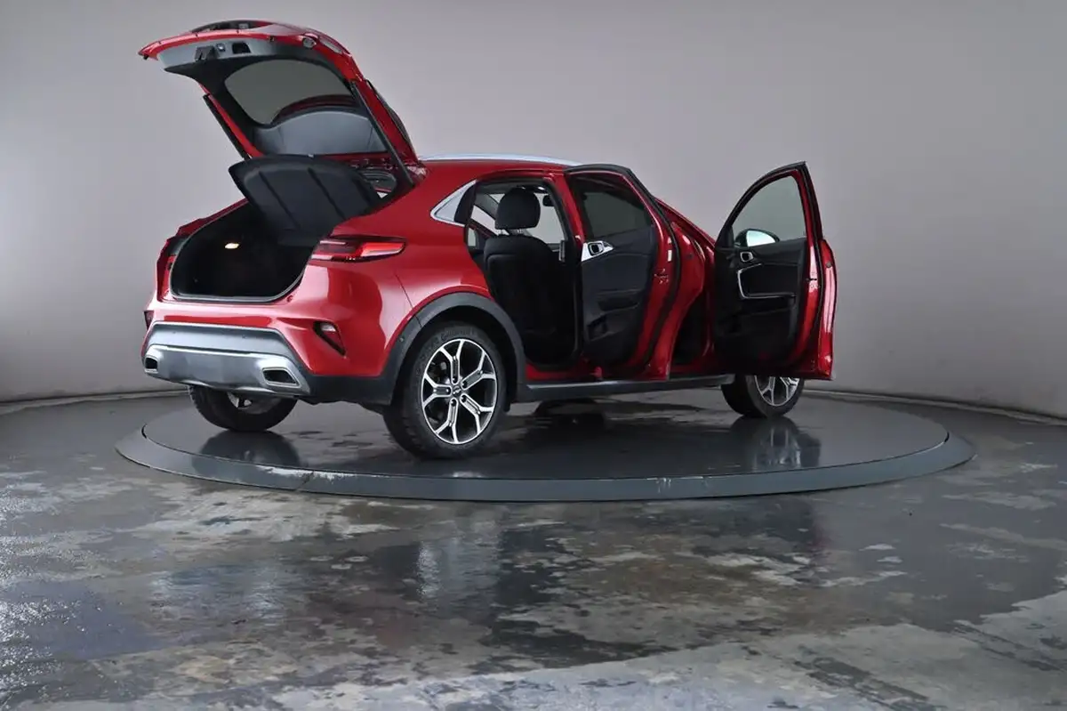 2022-kia-xceed-15-t-gdi-4-big-53