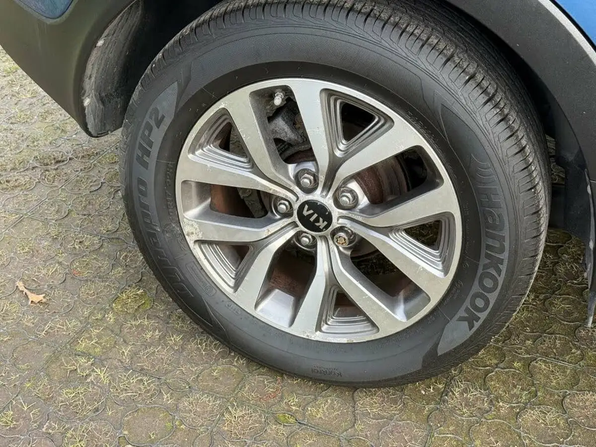 2014-kia-sportage-16-2-133bhp-isg-big-27