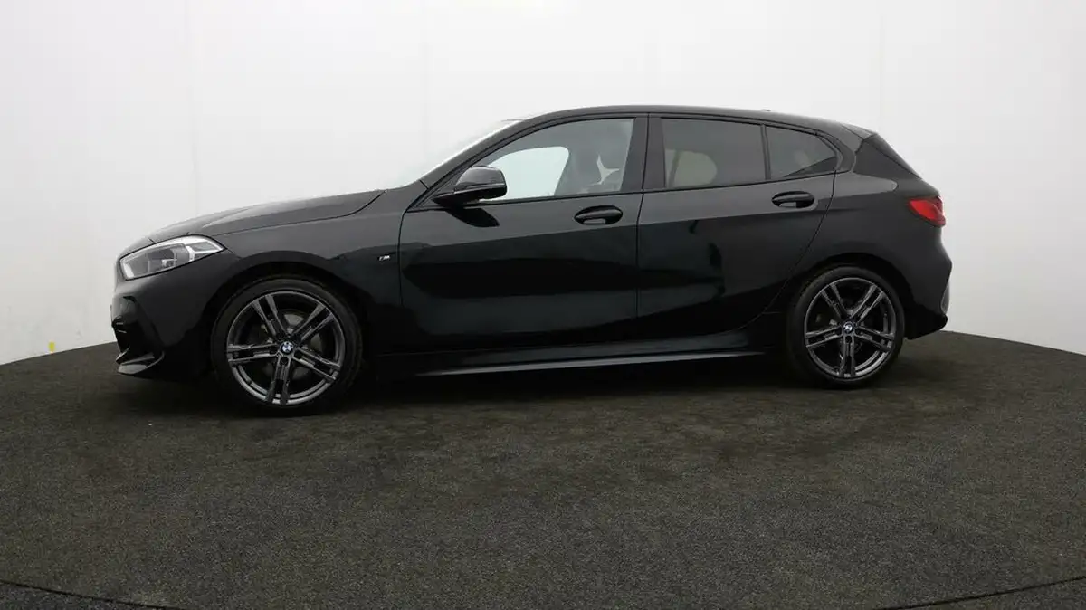 2021-bmw-1-series-15-118i-m-sport-lcp-big-59