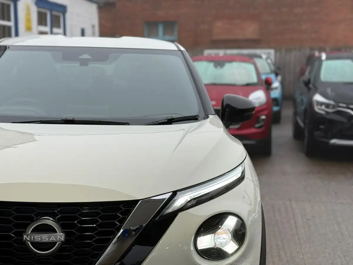 2024-nissan-juke-10-dig-t-n-connecta-big-17
