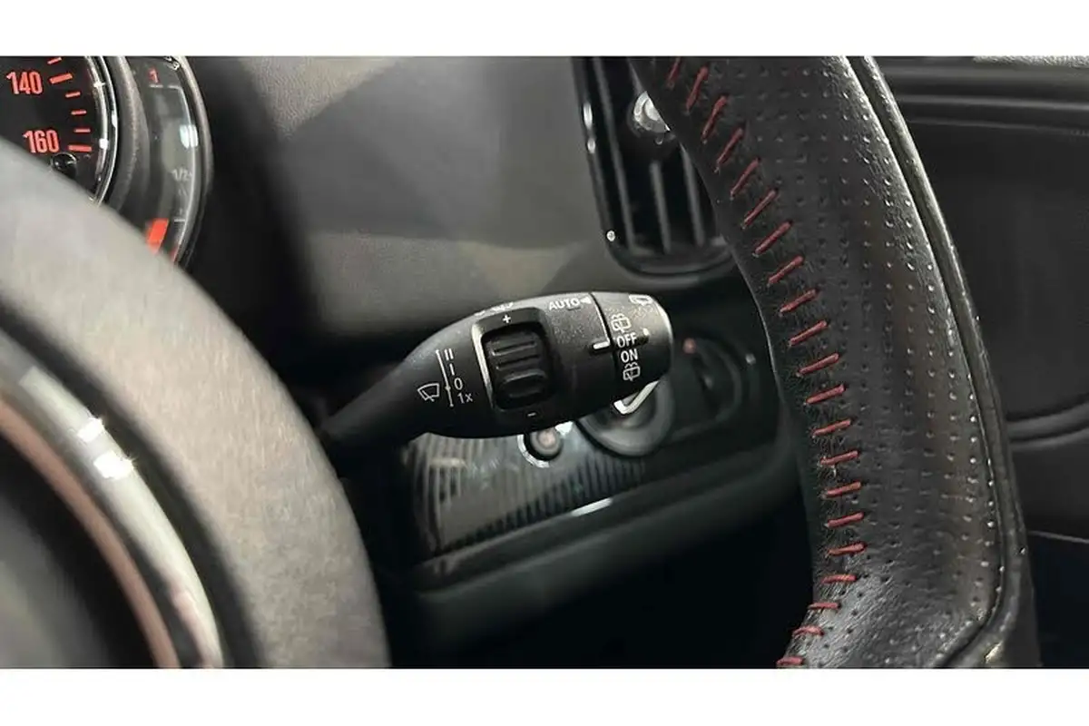 2018-mini-countryman-20-cooper-s-ss-auto-big-32