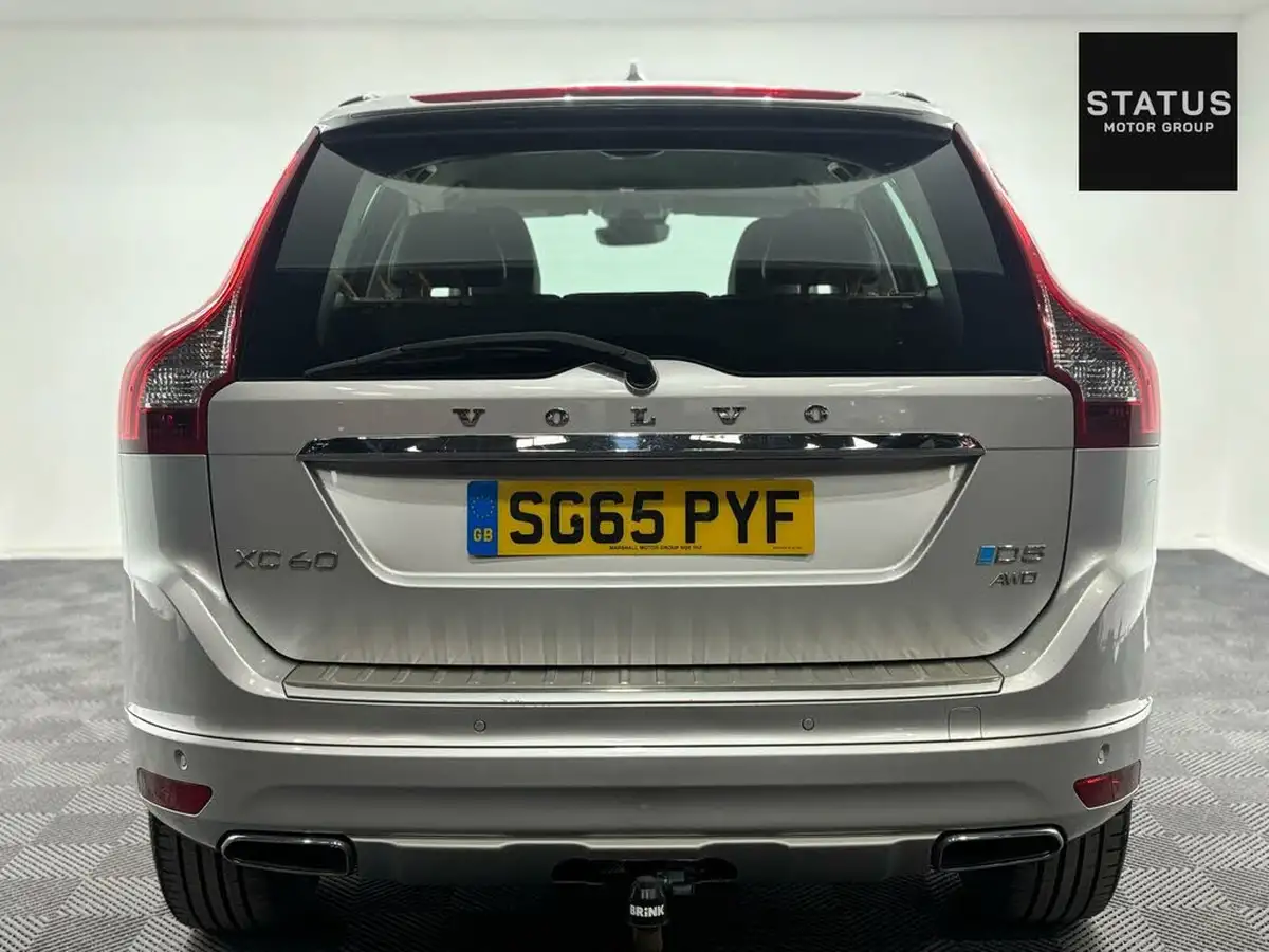 2015-volvo-xc60-24td-d5-se-lux-220bhp-ss-geartronic-big-6