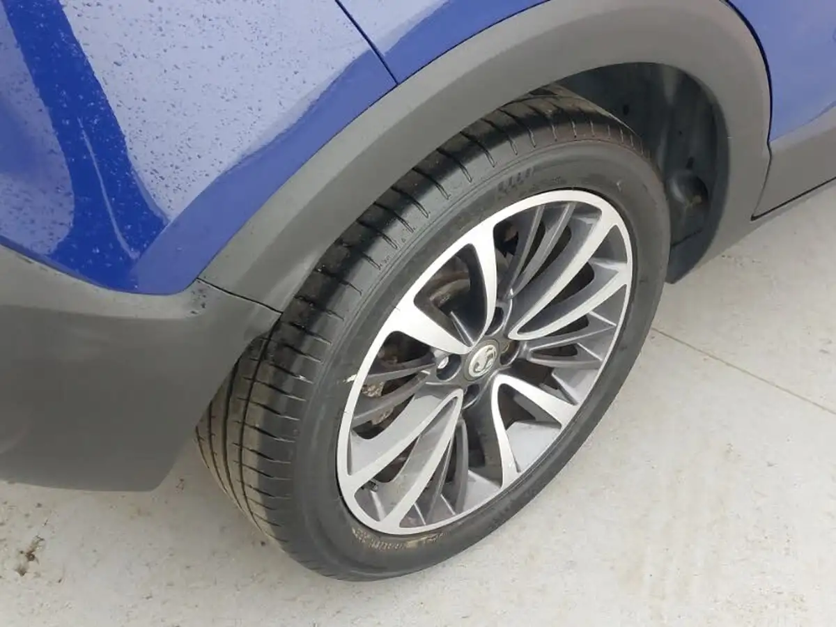 2019-vauxhall-crossland-x-12-elite-83ps-ss-big-12