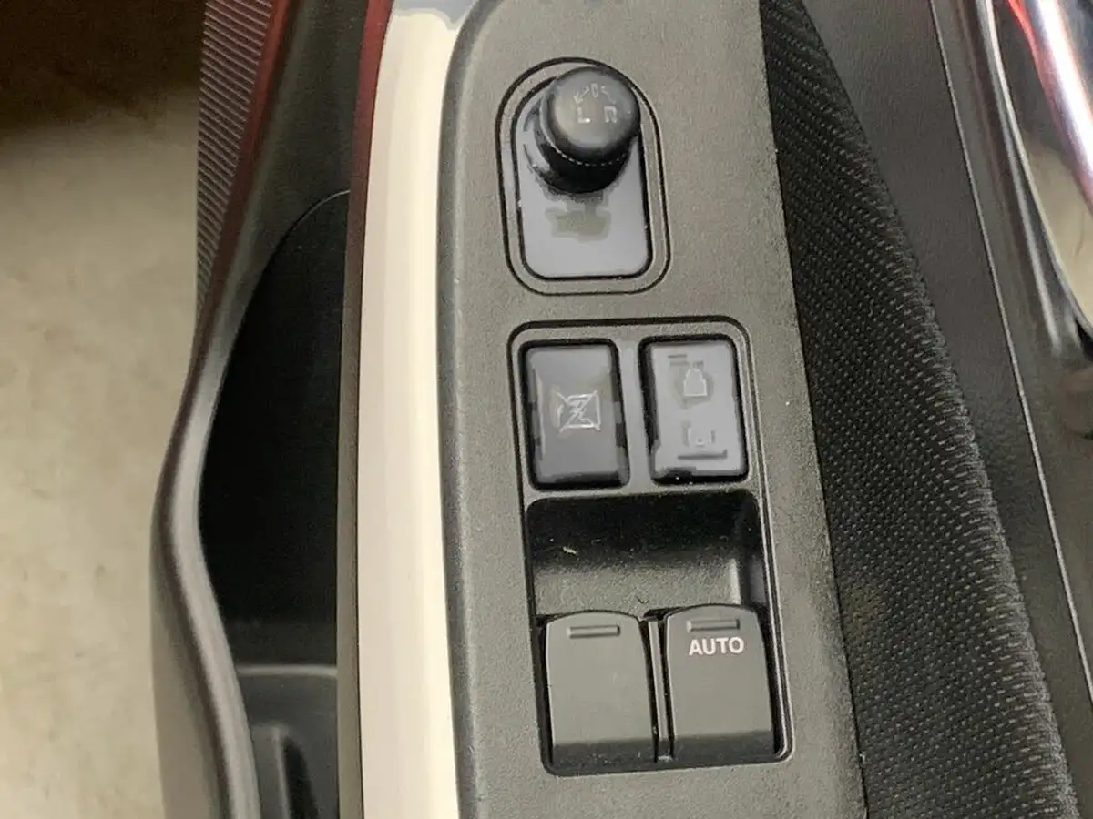 2020-suzuki-swift-10-boosterjet-sz-t-big-13