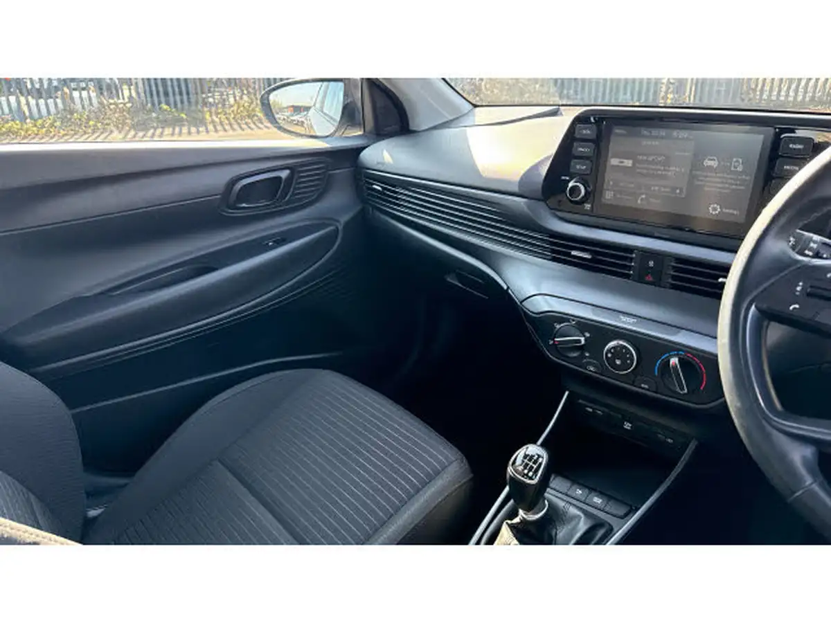 2021-hyundai-i20-10-t-gdi-se-connect-eclutch-imt-big-13