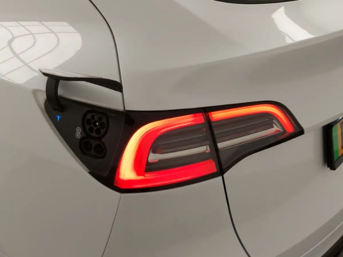 2022-cupra-formentor-15-tsi-v2-big-14