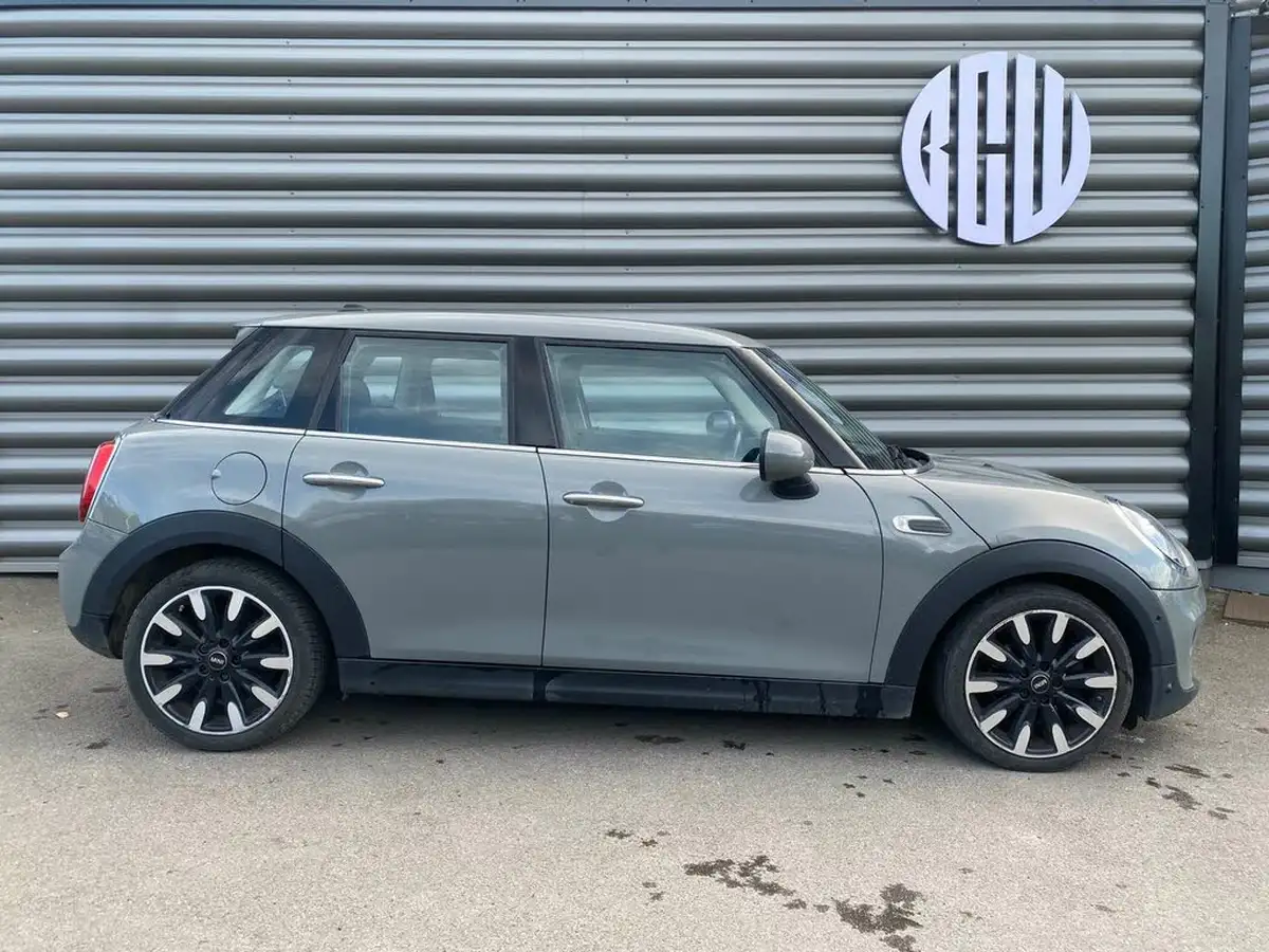 2019-mini-cooper-15-cooper-exclusive-134bhp-hatchback-5d-auto-big-2