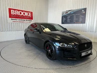 2015 Jaguar XE 2.0 R-Sport (240ps)