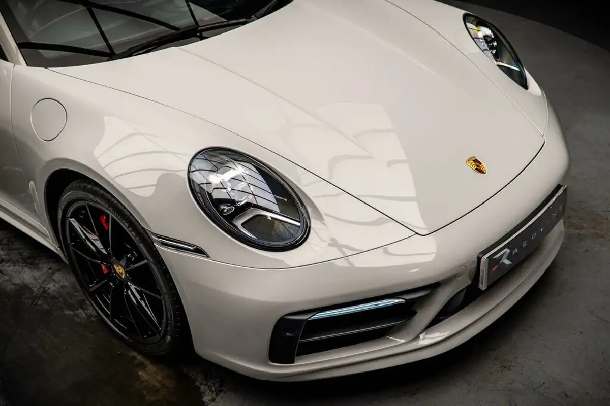 2020-porsche-911-30-carrera-4s-cabriolet-pdk-big-11