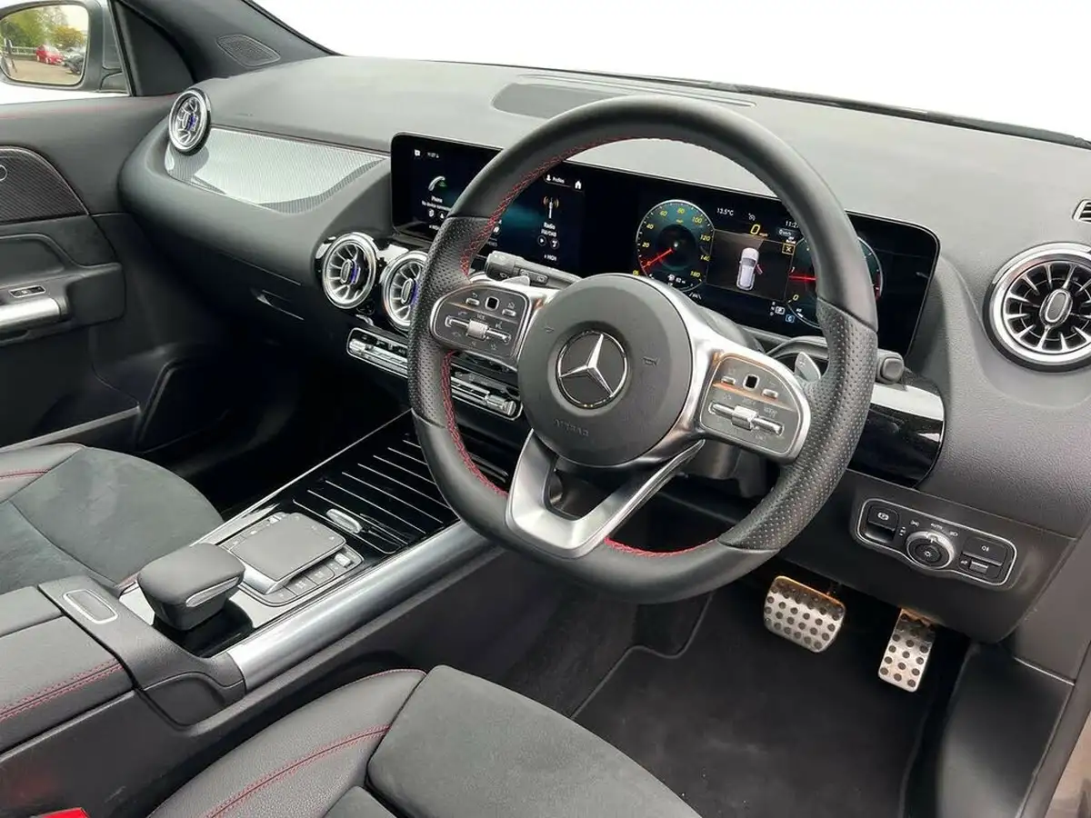 2023-mercedes-benz-gla-class-20d-gla-220d-amg-line-premium-station-wagon-big-7