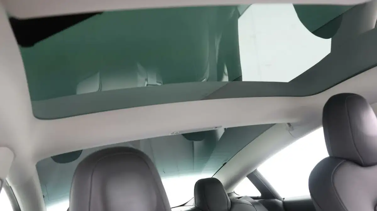 2021-tesla-model-3-e-long-range-awd-big-21