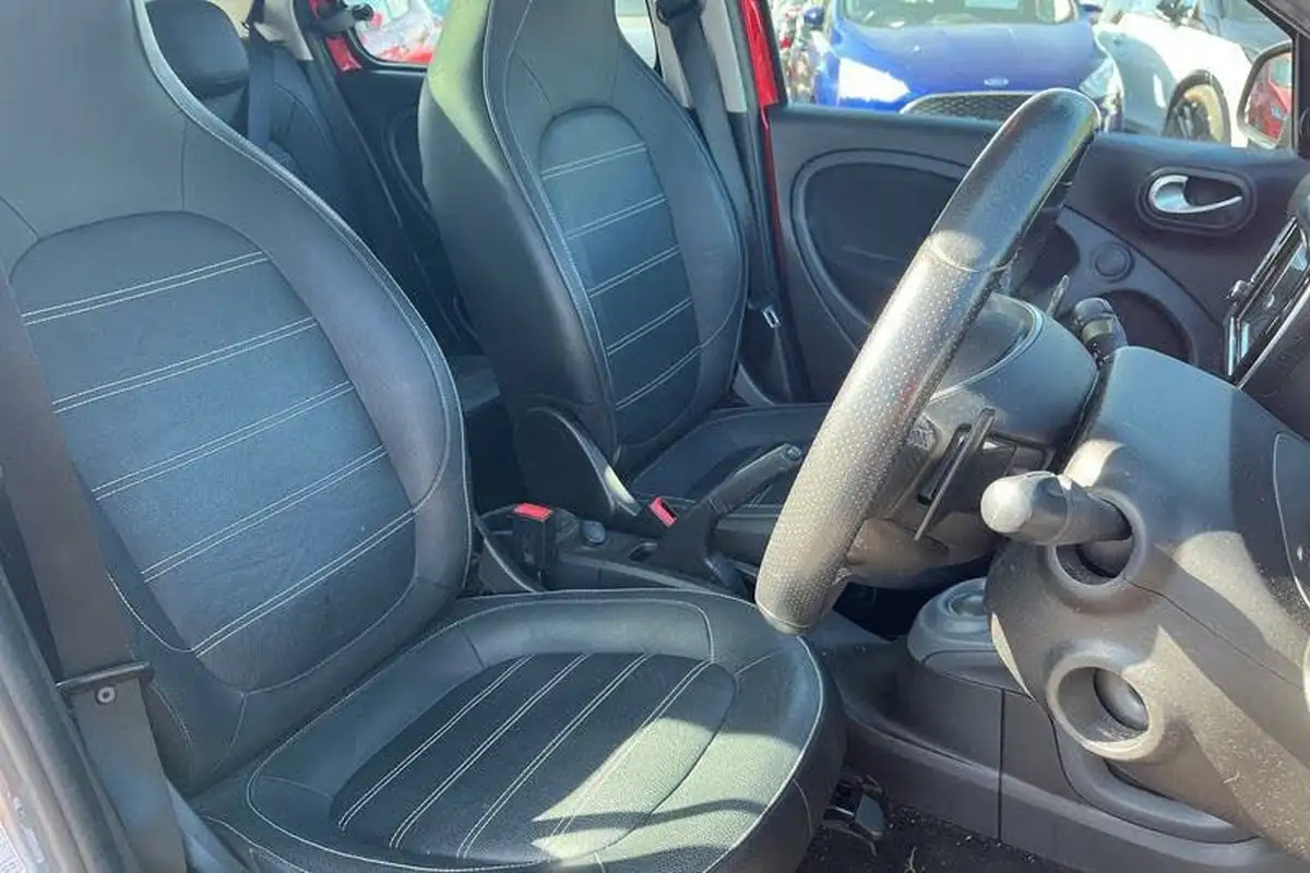 2017-smart-forfour-09-prime-sport-89bhp-premiumss-twinamic-big-16
