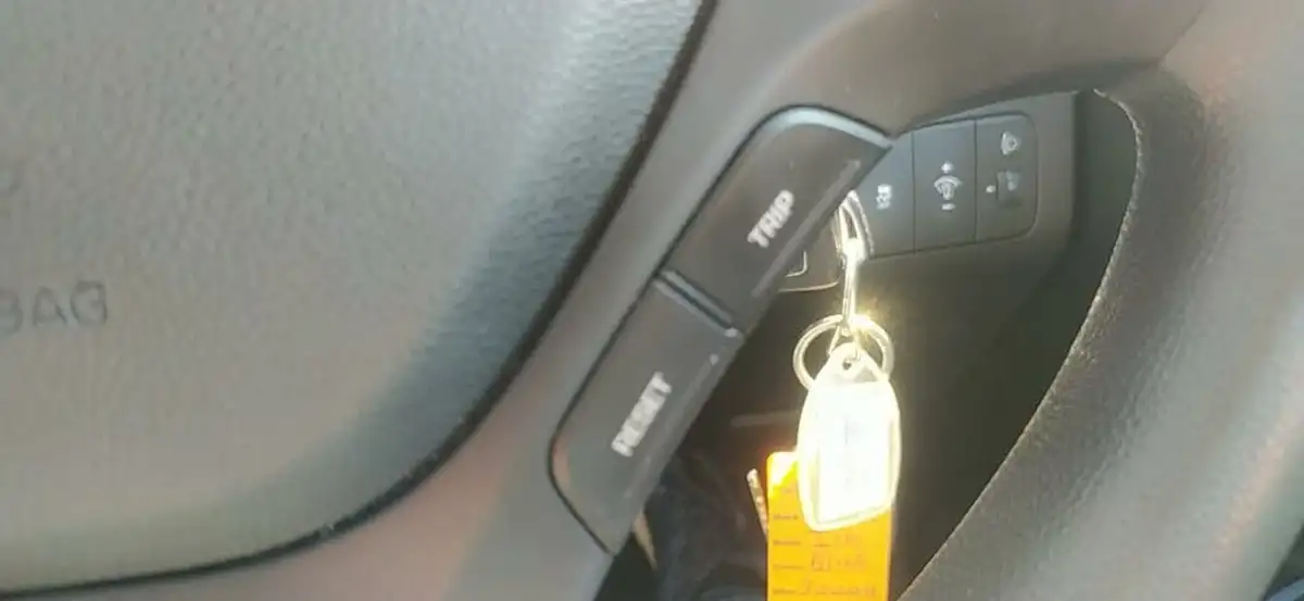 2014-hyundai-i10-10-se-big-37