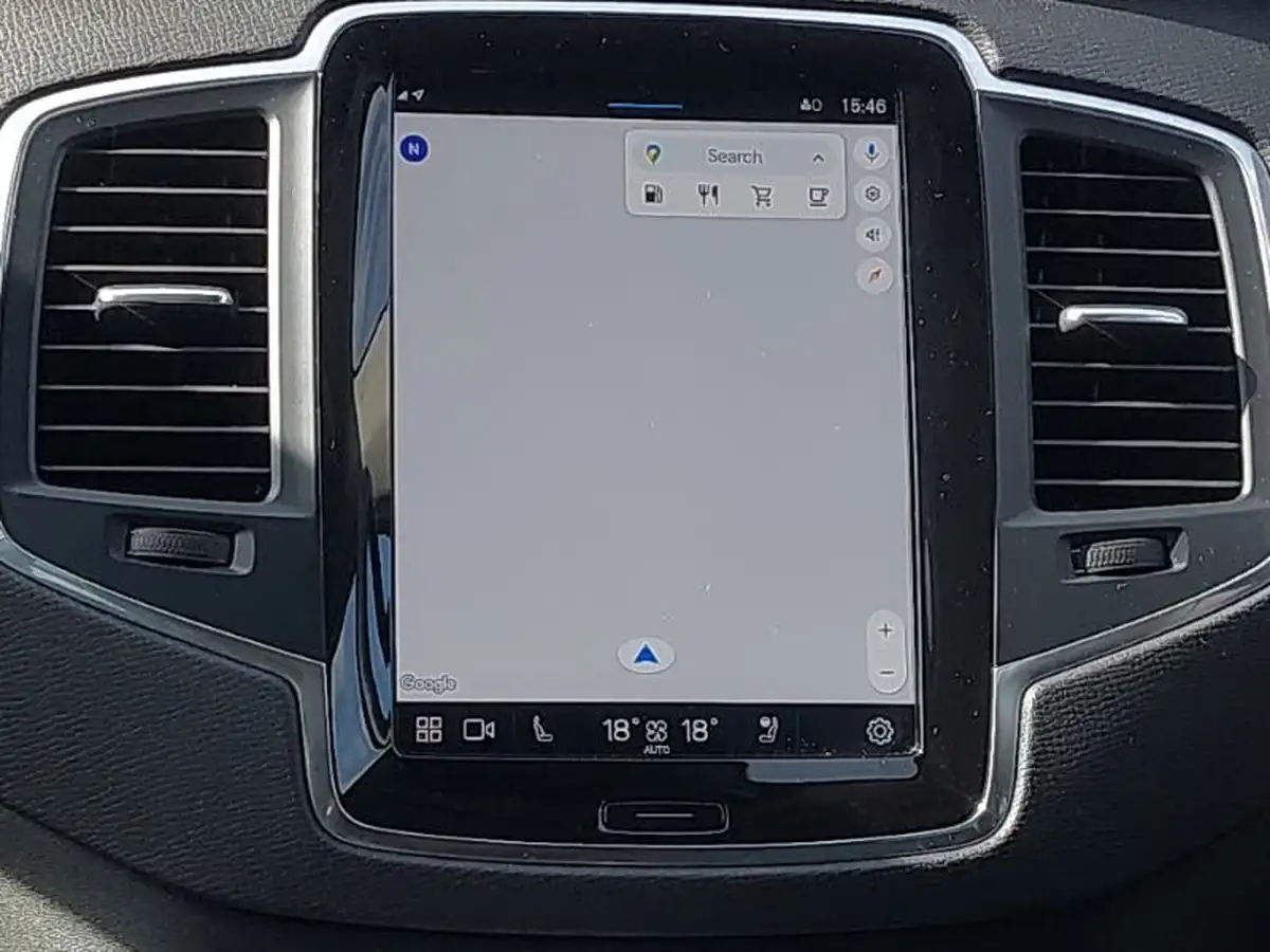 2022-volvo-xc90-20-b5-core-big-11