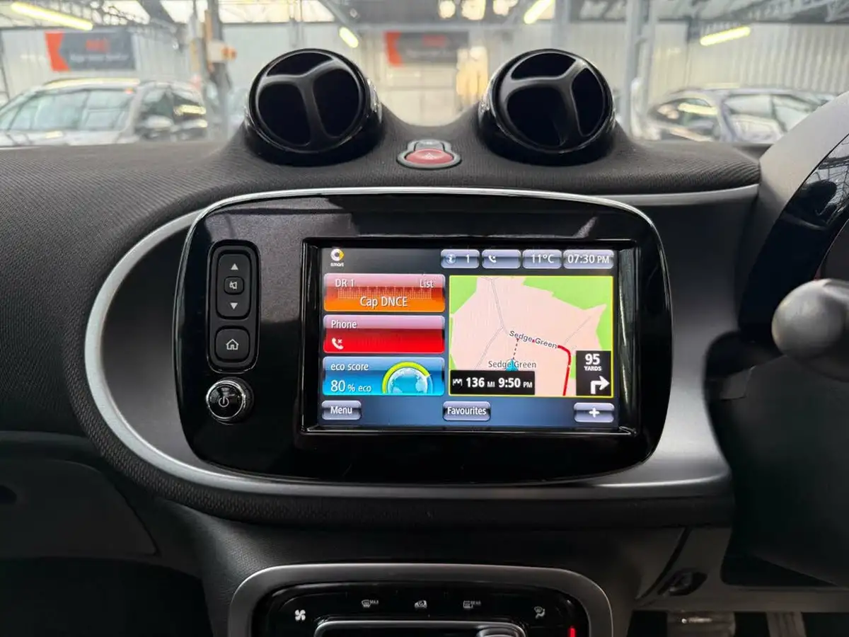 2018-smart-fortwo-09-prime-premium-cabriolet-twinamic-big-36