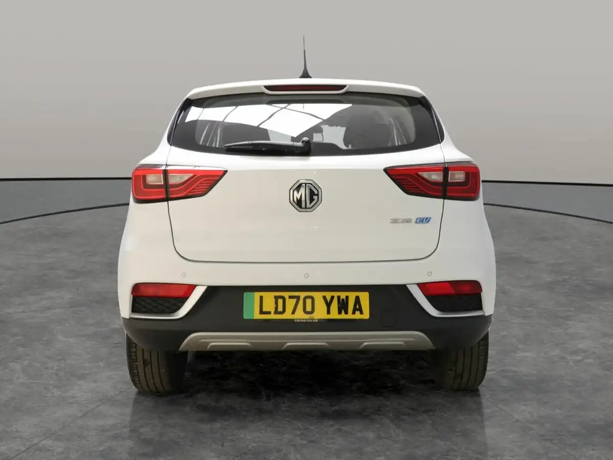 2020-mg-zs-suv-e-excite-ev-big-10