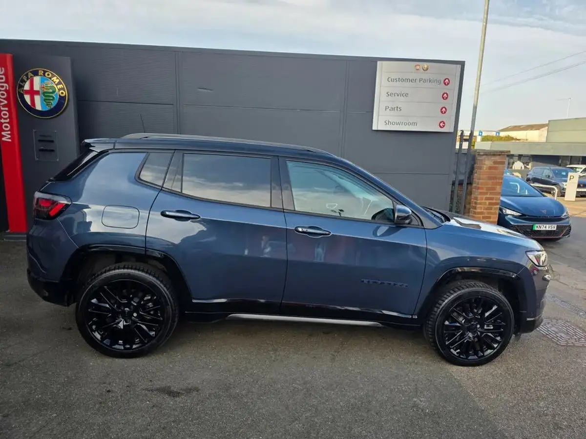 2024-jeep-compass-13-gse-s-big-5