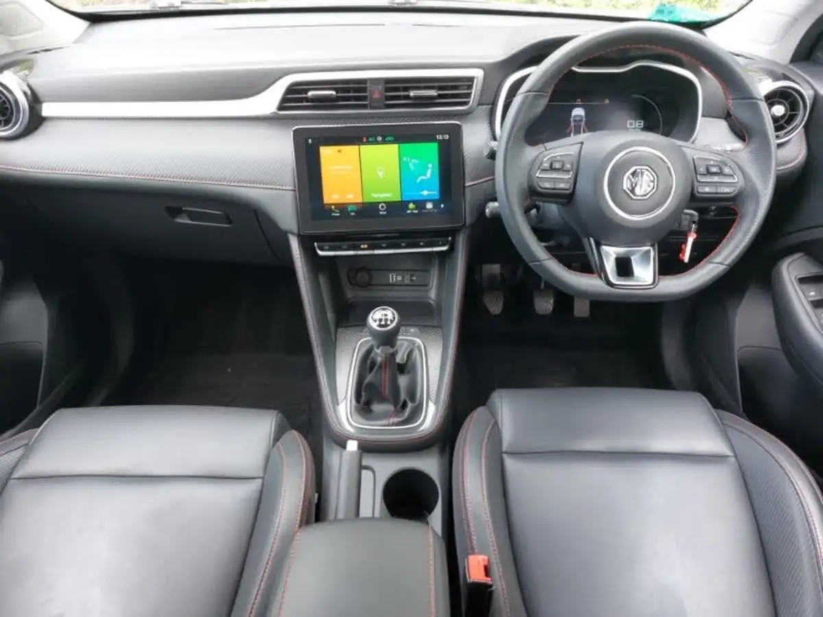 2023-mg-zs-suv-15-vti-tech-exclusive-big-2