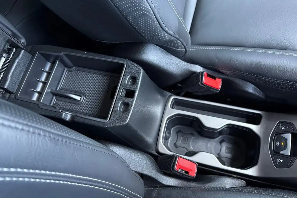 2021-jeep-renegade-10-gse-limited-big-56