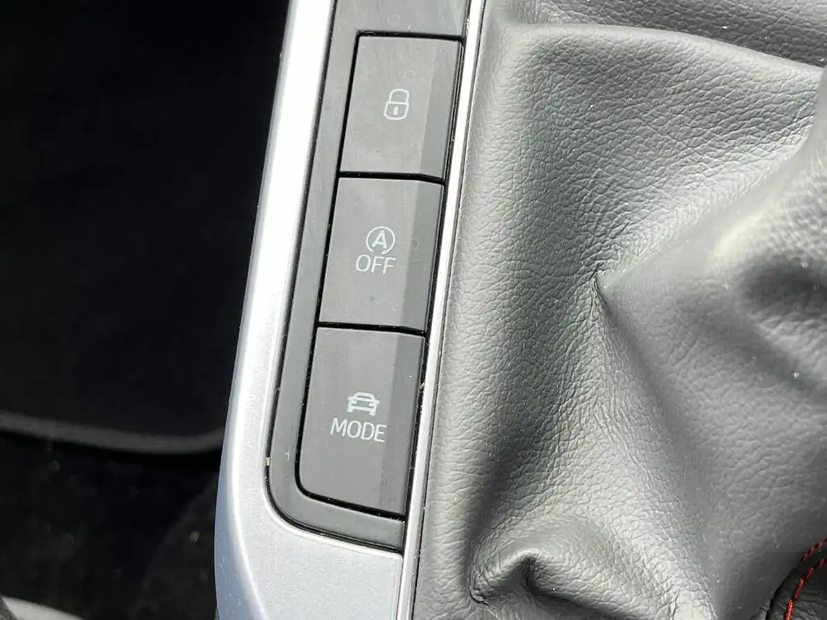 2022-seat-arona-10-tsi-fr-big-23