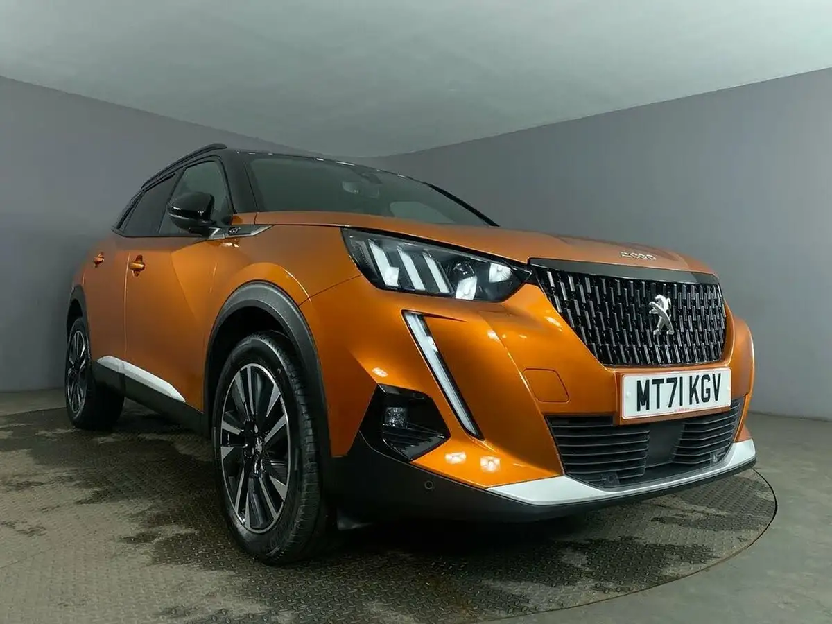 2021-peugeot-2008-suv-12-puretech-gt-premium-130bhp-big-10