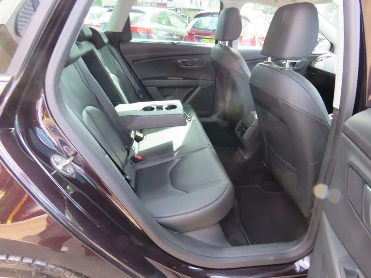 2019-seat-leon-20-tsi-xcellence-lux-estate-big-61