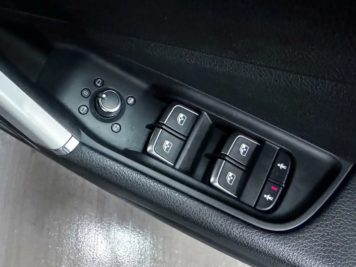 2020-audi-q2-15-35-tfsi-sport-1495cc-s-tronic-big-19