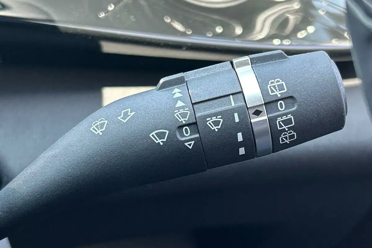 2024-byd-dolphin-e-design-big-60