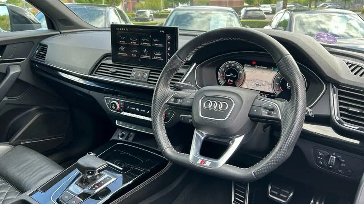 2022-audi-q5-20-45-tfsi-edition-1-sportback-big-5