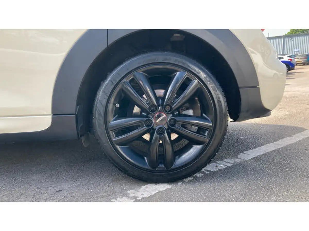 2018-mini-cooper-15-cooper-series-ii-ss-hatchback-5d-big-25