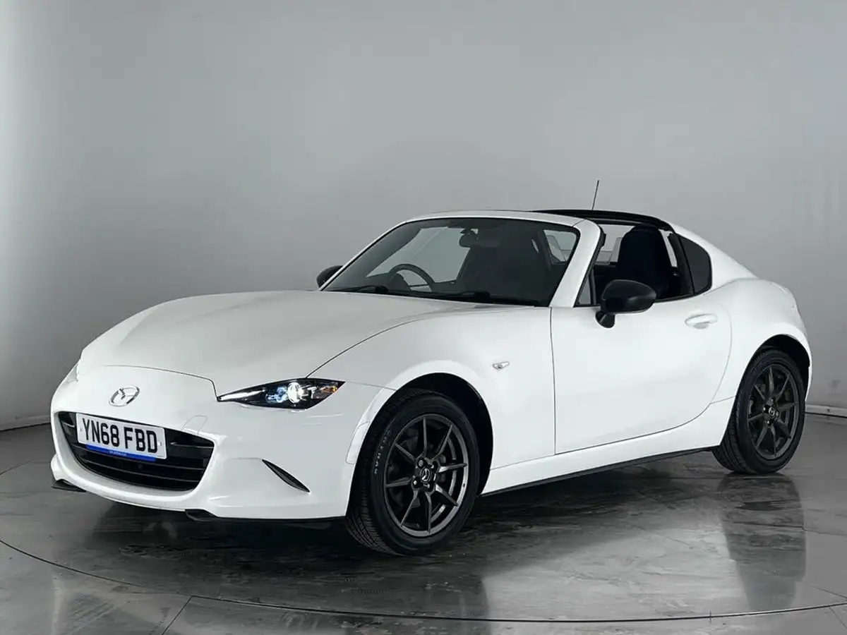 2018-mazda-mx-5-15-se-l-rf-big-2