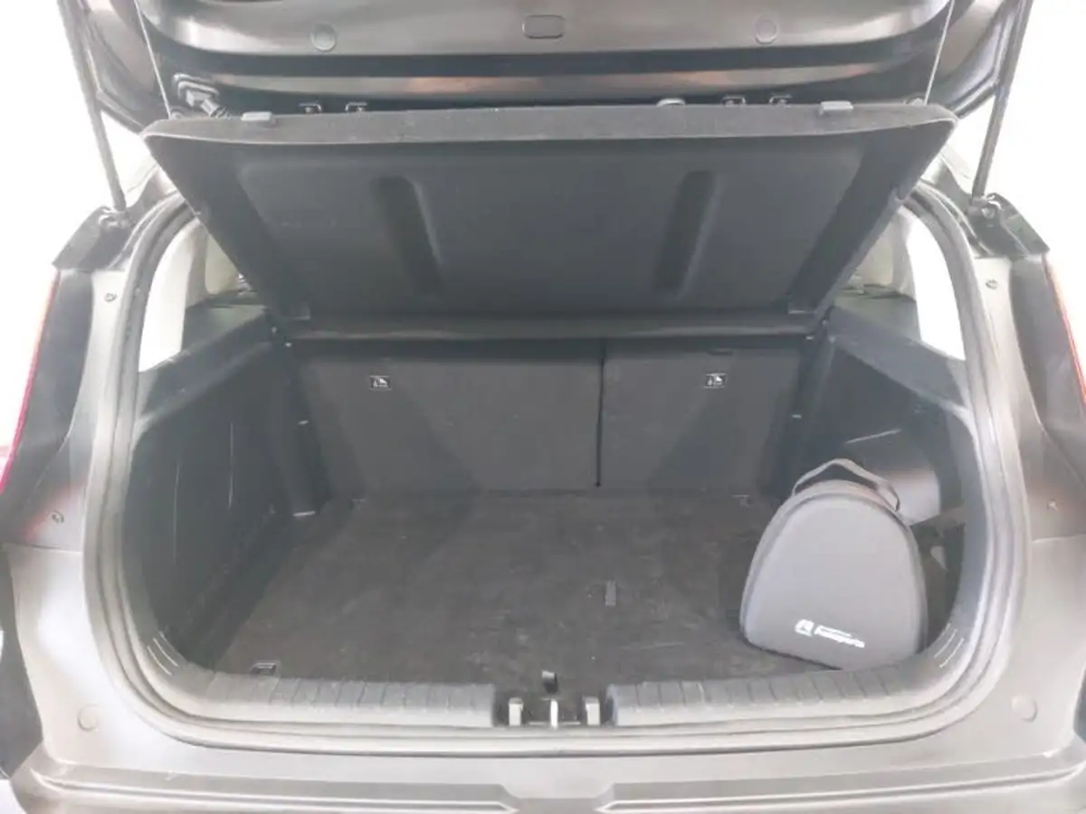 2024-hyundai-bayon-10-t-gdi-premium-100ps-48-volt-mhev-dct-big-7
