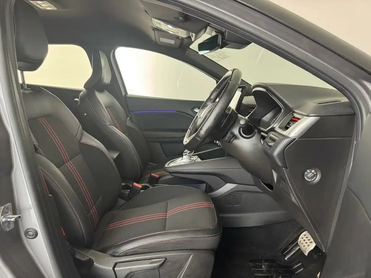 2022-renault-captur-13-tce-rs-line-edc-auto-big-13