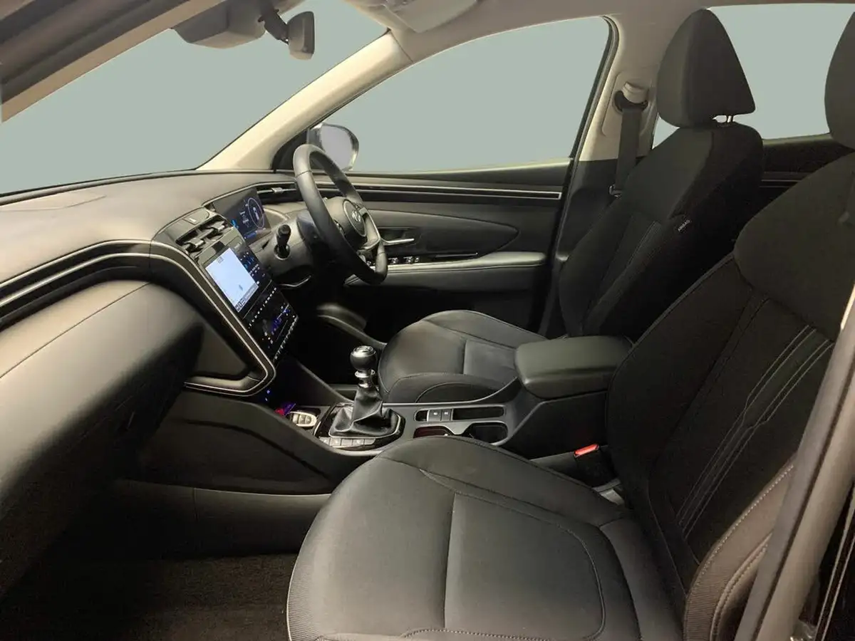 2023-hyundai-tucson-16-t-gdi-premium-150ps-big-2