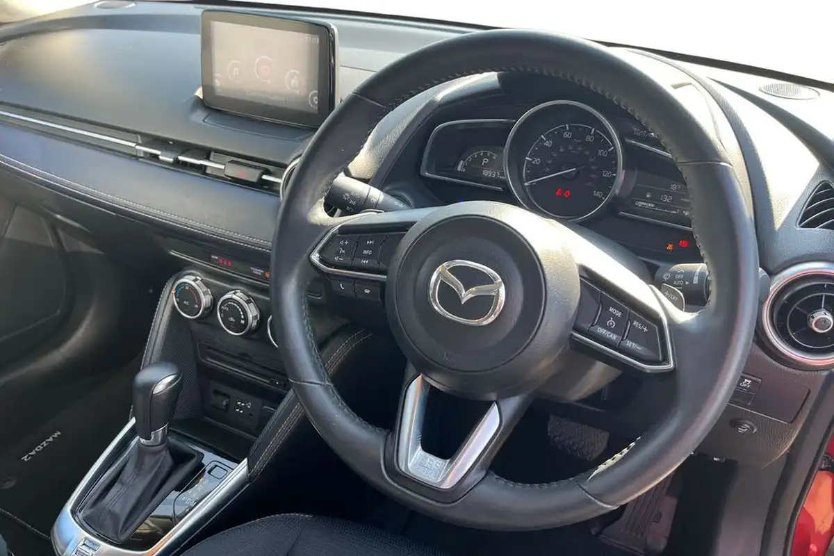 2020-mazda-mazda2-15-skyactiv-g-sport-nav-auto-big-9