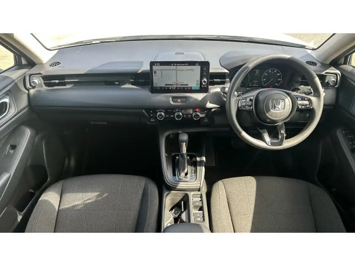 2022-honda-hr-v-15-i-mmd-elegance-big-3