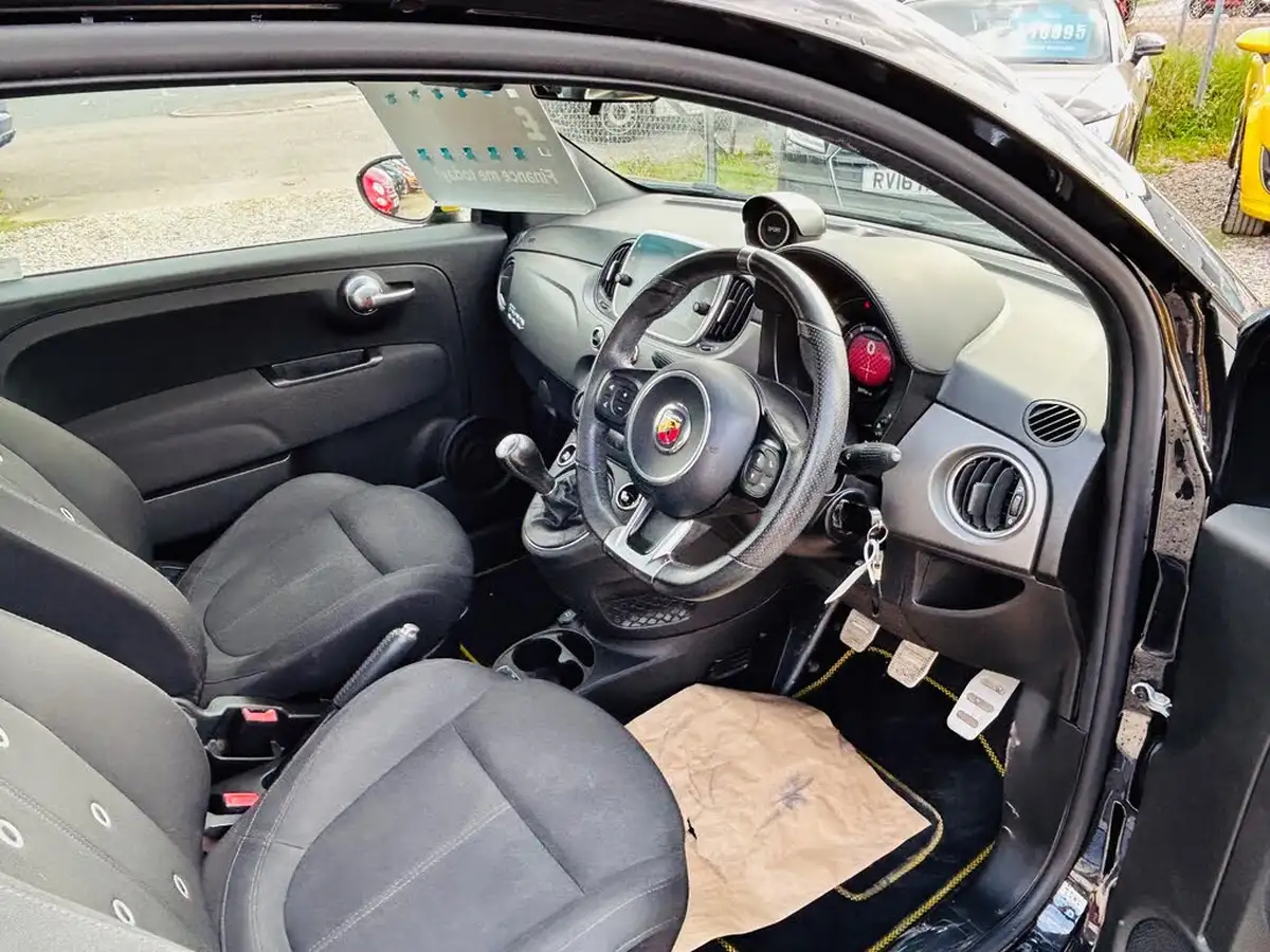 2018-abarth-595c-14-tjet-trofeo-big-3