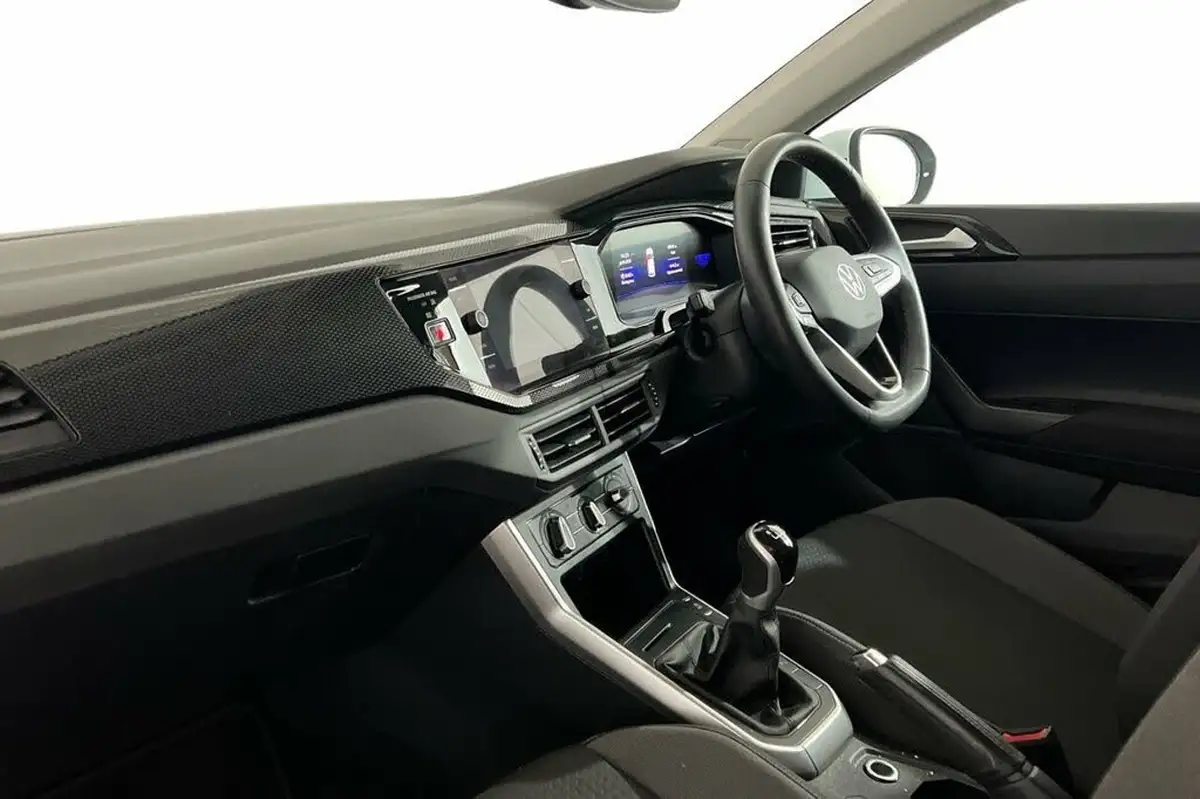 2023-volkswagen-taigo-10-tsi-life-95ps-big-8