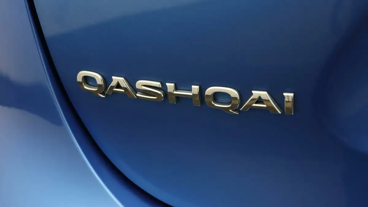 2019-nissan-qashqai-15dci-acenta-premium-17in-alloys-dct-big-19