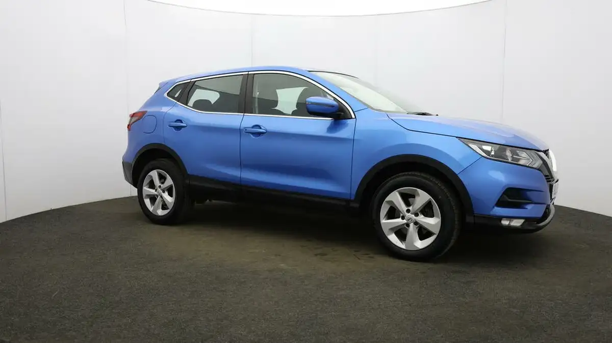 2019-nissan-qashqai-15dci-acenta-premium-17in-alloys-dct-big-40